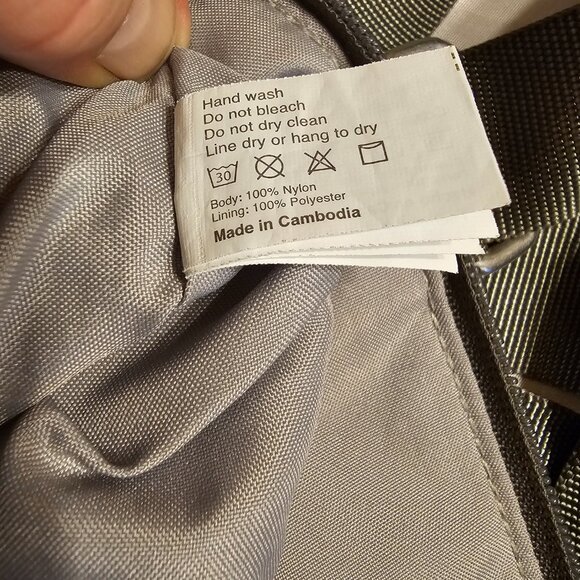 Baggallini Crossbody, Gray - Picture 12 of 12